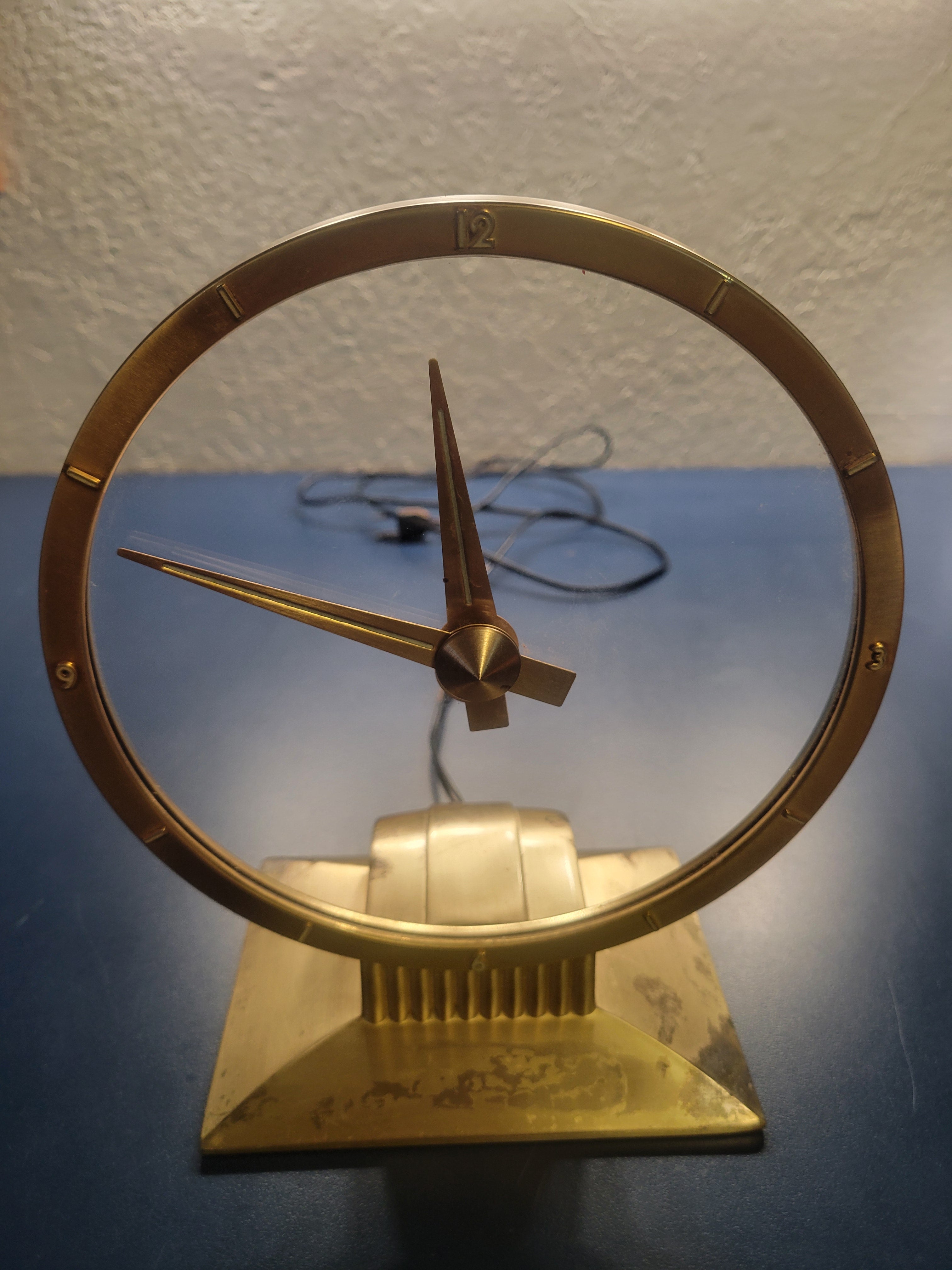 Vintage Jefferson Golden Hour Mystery Clock — Mid-Century Modern Brass Electric Mantel Clock