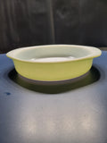 Vintage Pyrex Yellow Pie Plate – 1950s–1960s Chartreuse Bakeware – Retro Kitchen Classic